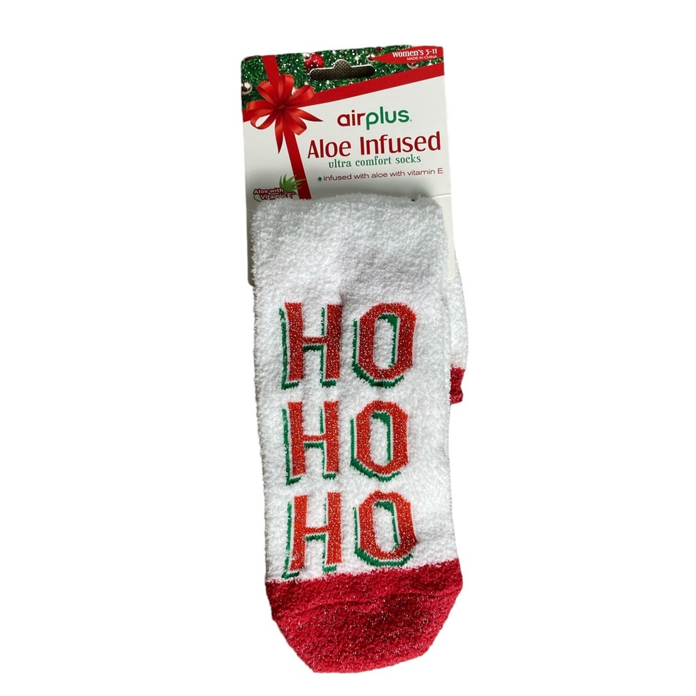 Santa Socks “Ho Ho Ho”.  $1 if bundled with any purchase.